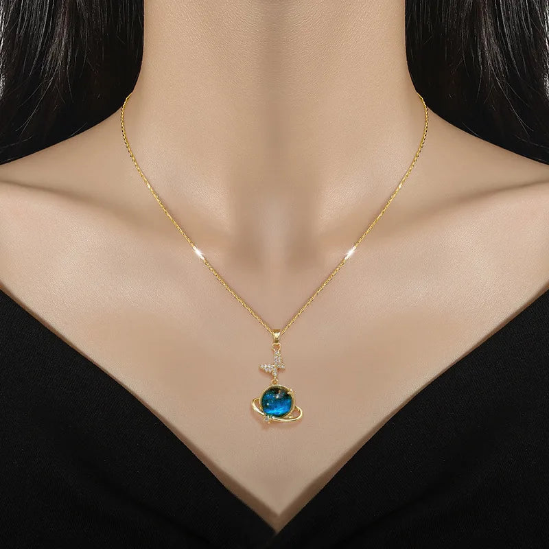 Lunara Necklace
